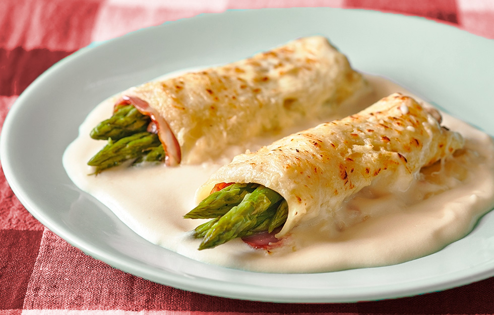 Canelones de esparragos y y jamon