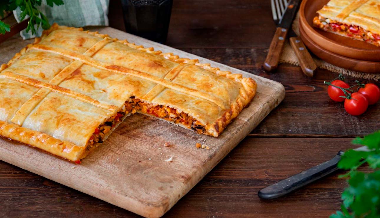 Empanada De Mejillones En Escabeche